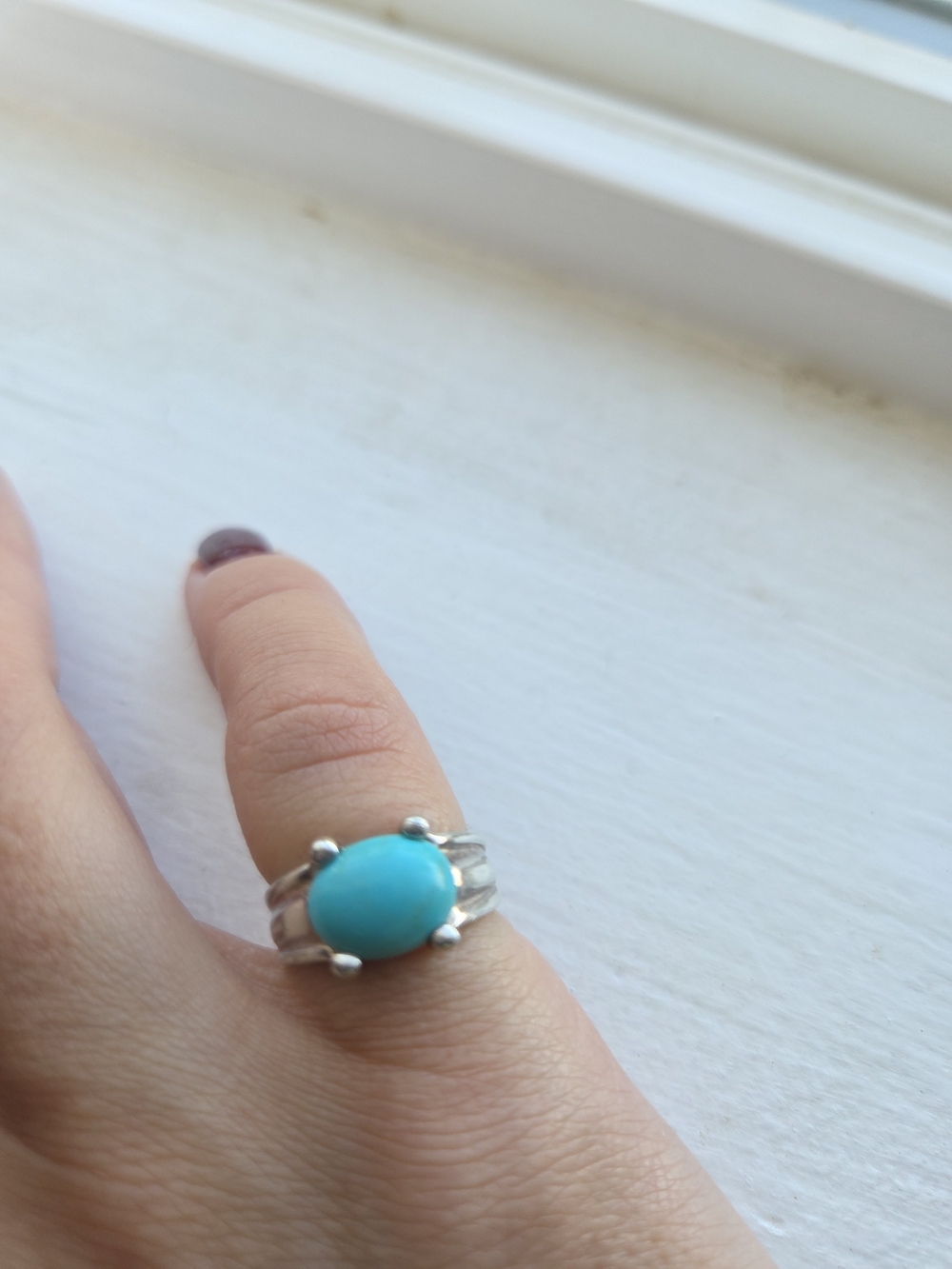 Turquoise Oval Stone Sterling-Style Ring - Blue